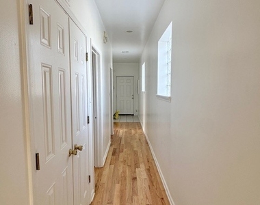 3000 W Flournoy Street - Photo Thumbnail 10