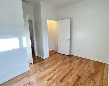 3000 W Flournoy Street - Photo Thumbnail 6