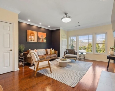 3636 Habersham Road Nw - Photo Thumbnail 9