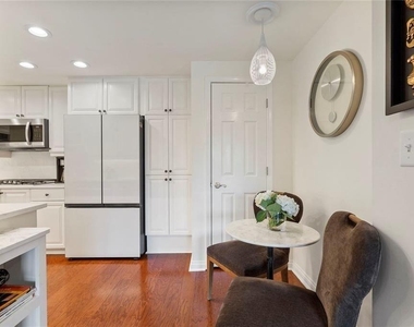 3636 Habersham Road Nw - Photo Thumbnail 11