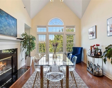 3636 Habersham Road Nw - Photo Thumbnail 4