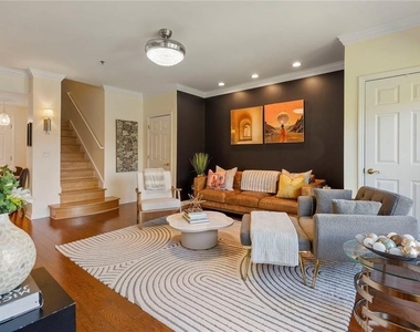 3636 Habersham Road Nw - Photo Thumbnail 7