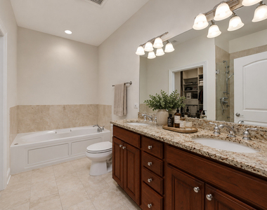 1453 W Irving Park Road - Photo Thumbnail 10