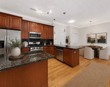1453 W Irving Park Road - Photo Thumbnail 5
