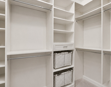 1453 W Irving Park Road - Photo Thumbnail 11