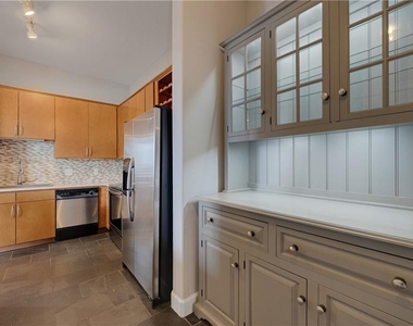 3445 Stratford Road Ne - Photo Thumbnail 11