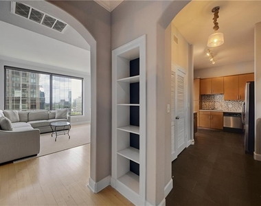 3445 Stratford Road Ne - Photo Thumbnail 4
