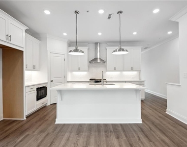 118 Downing Drive - Photo Thumbnail 14