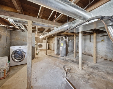810 Superior Street - Photo Thumbnail 11