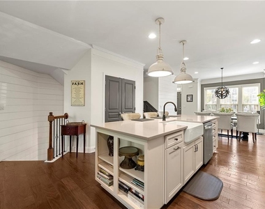 1289 Park Bench Place - Photo Thumbnail 34