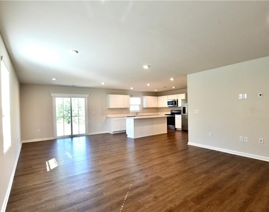 8421 Limerick Lane - Photo Thumbnail 6