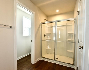 8421 Limerick Lane - Photo Thumbnail 22