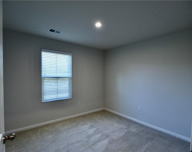 8421 Limerick Lane - Photo Thumbnail 14