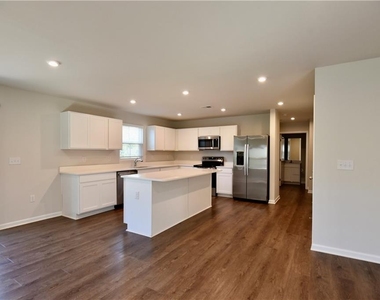 8421 Limerick Lane - Photo Thumbnail 9