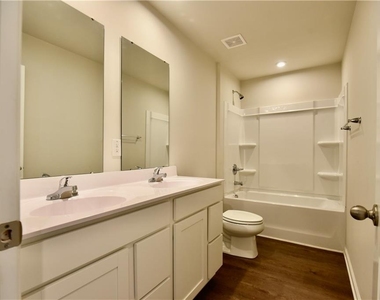 8421 Limerick Lane - Photo Thumbnail 30