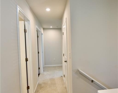8421 Limerick Lane - Photo Thumbnail 31