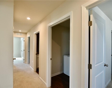 8421 Limerick Lane - Photo Thumbnail 28