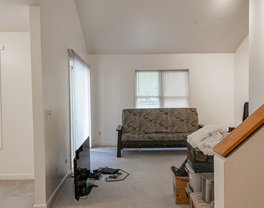 1105 E Florida Avenue - Photo Thumbnail 1