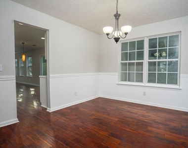 1078 River Plantation Drive - Photo Thumbnail 8