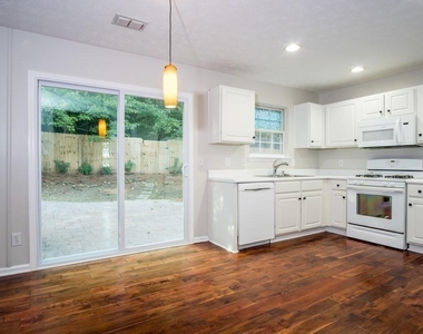 1078 River Plantation Drive - Photo Thumbnail 7