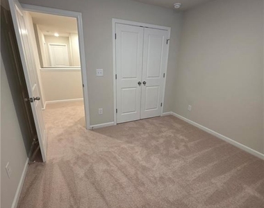 6386 Sundowner Place - Photo Thumbnail 8