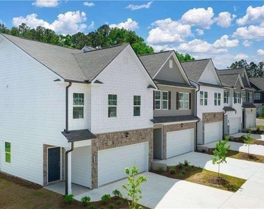 6386 Sundowner Place - Photo Thumbnail 1