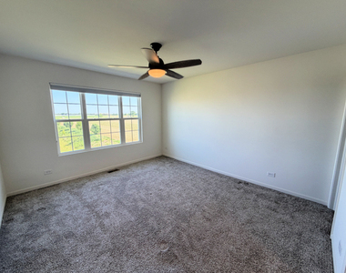 2509 Bella Drive - Photo Thumbnail 5