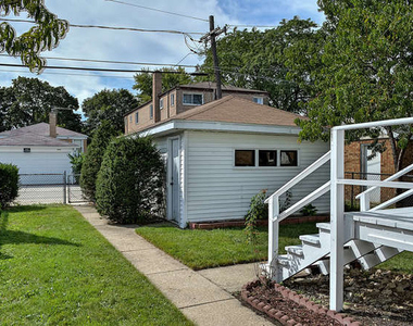2140 Dobson Street - Photo Thumbnail 14