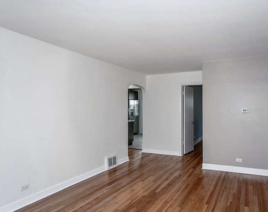 2140 Dobson Street - Photo Thumbnail 5