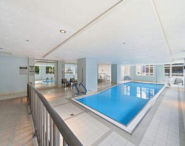 25 E Superior Street - Photo Thumbnail 14