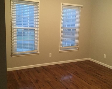 7070 Derby Court - Photo Thumbnail 7