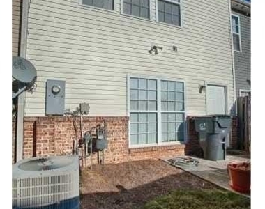 3816 Dandridge Way - Photo Thumbnail 11