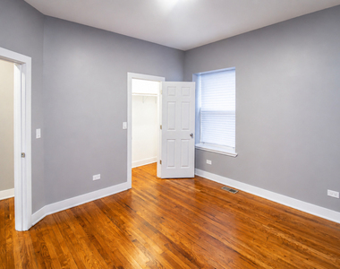 5310 S Harper Avenue - Photo Thumbnail 7