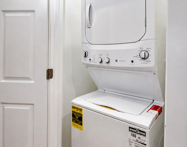 5310 S Harper Avenue - Photo Thumbnail 8