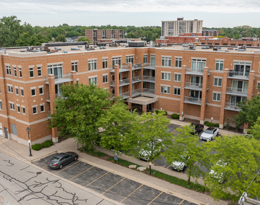 1 S Lincoln Avenue - Photo Thumbnail 1