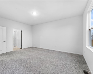 301 Westminster Court - Photo Thumbnail 22