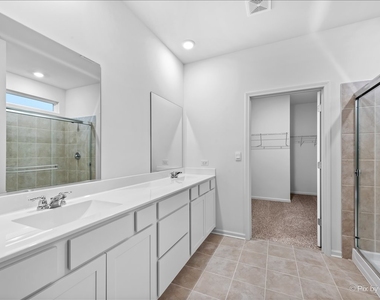 301 Westminster Court - Photo Thumbnail 19