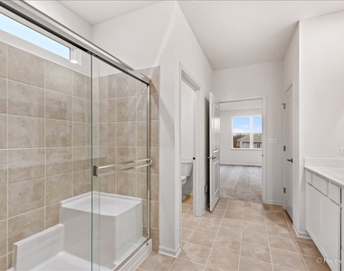 301 Westminster Court - Photo Thumbnail 20