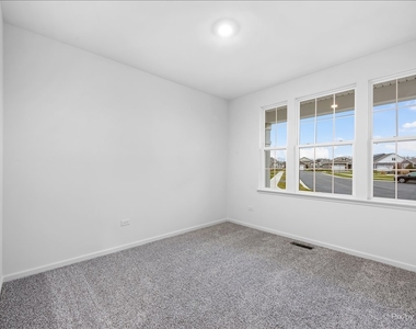 301 Westminster Court - Photo Thumbnail 23