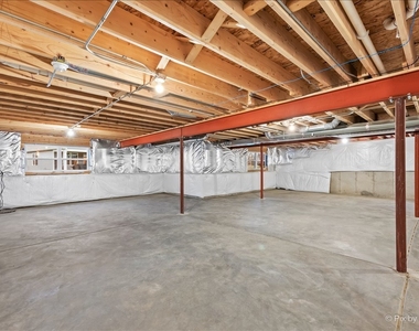 301 Westminster Court - Photo Thumbnail 27