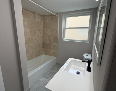1407 Roosevelt Road - Photo Thumbnail 4