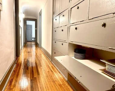 717 W Junior Terrace - Photo Thumbnail 14