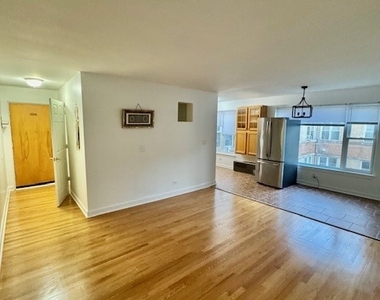 2424 W Estes Avenue - Photo Thumbnail 4