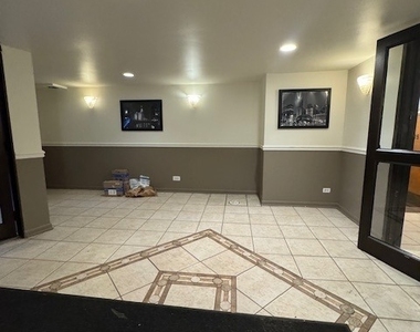 2424 W Estes Avenue - Photo Thumbnail 2