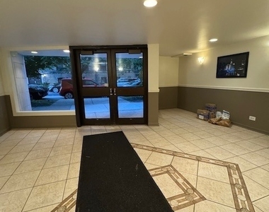 2424 W Estes Avenue - Photo Thumbnail 1