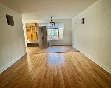 2424 W Estes Avenue - Photo Thumbnail 5