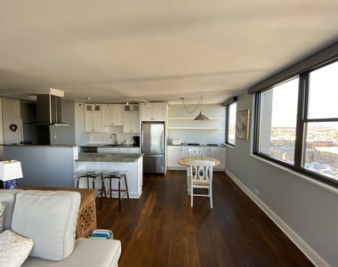 2700 N Hampden Court - Photo Thumbnail 5