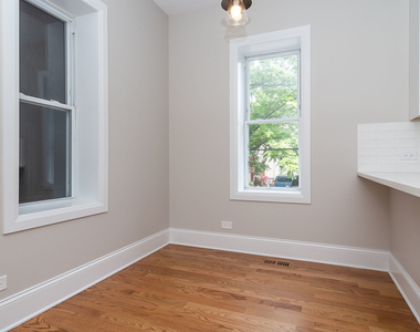 1840 N Saint Louis Avenue - Photo Thumbnail 8