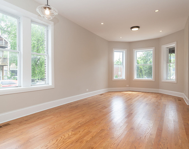 1840 N Saint Louis Avenue - Photo Thumbnail 4
