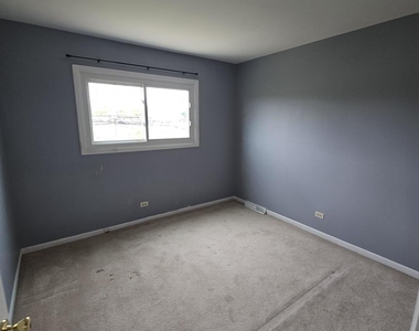 9268 Barberry Lane - Photo Thumbnail 14